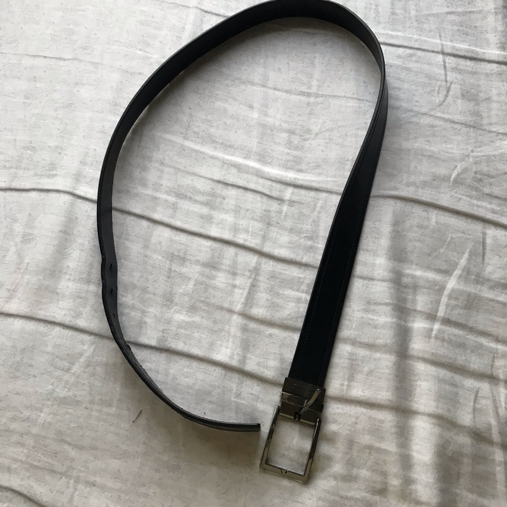 Guess brand belt